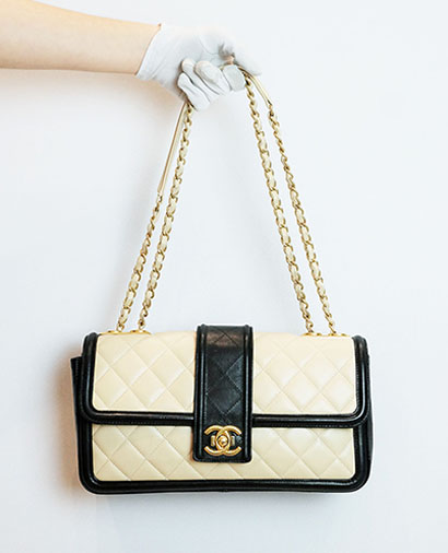 Elegant CC Flap, front view